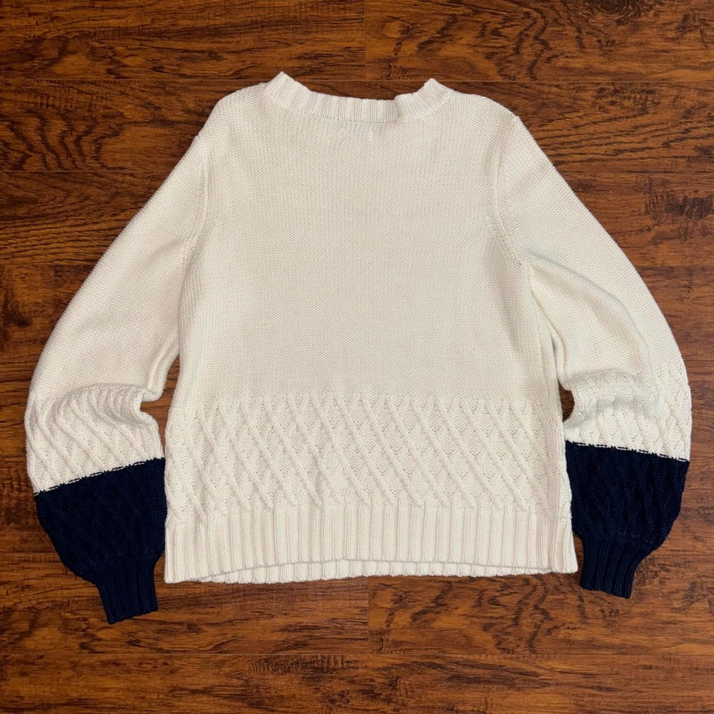 CROWN & IVY Balloon Sleeve Colorblock Woven Knit Cream Sweater Navy Blue Sleeves - Picture 5 of 6